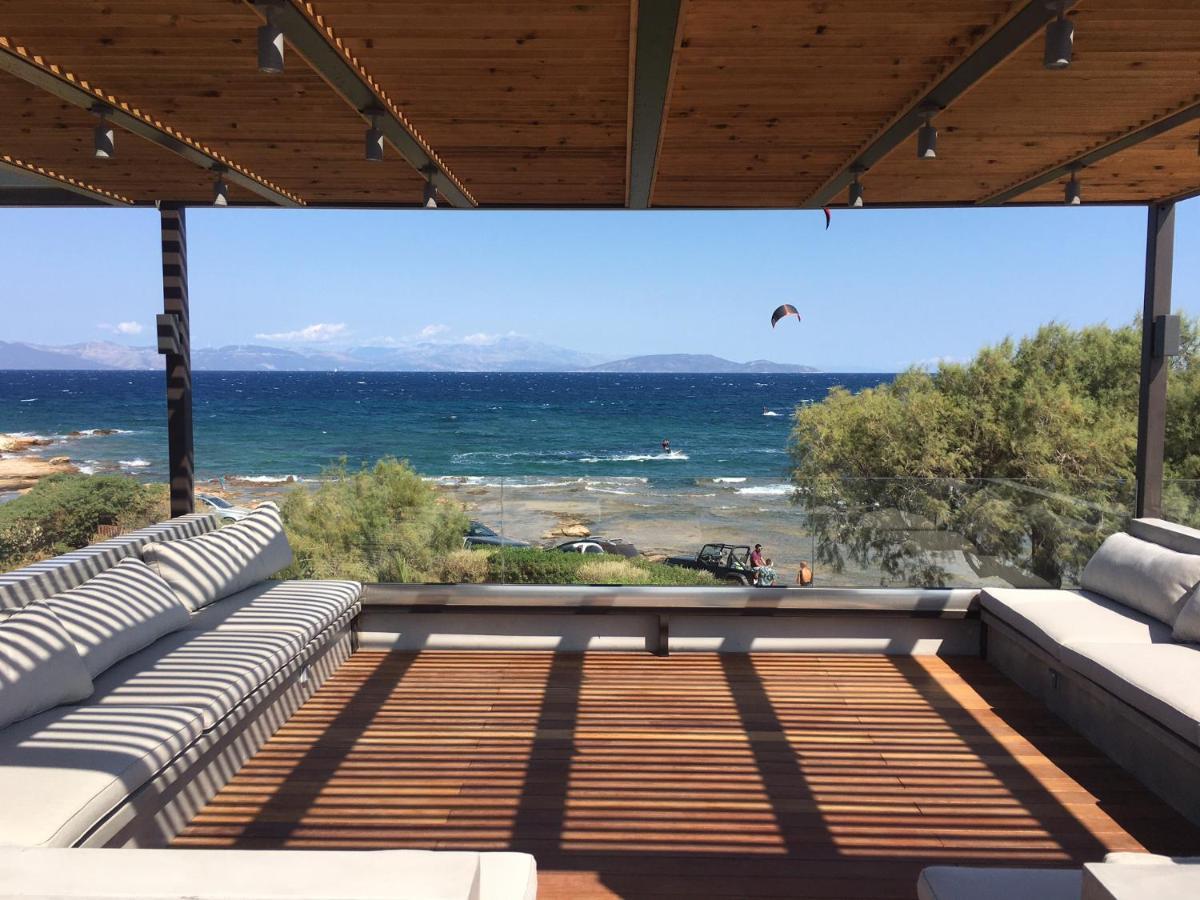 Windsurfing Seaside Apartment Artemida Exteriér fotografie
