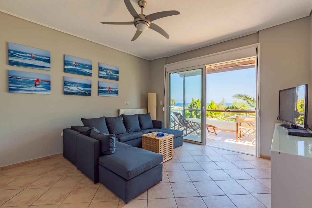 Windsurfing Seaside Apartment Artemida Exteriér fotografie