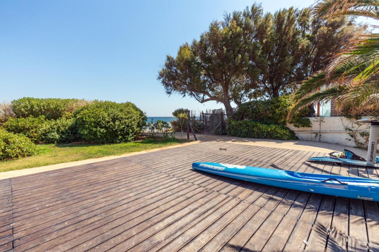 Windsurfing Seaside Apartment Artemida Exteriér fotografie